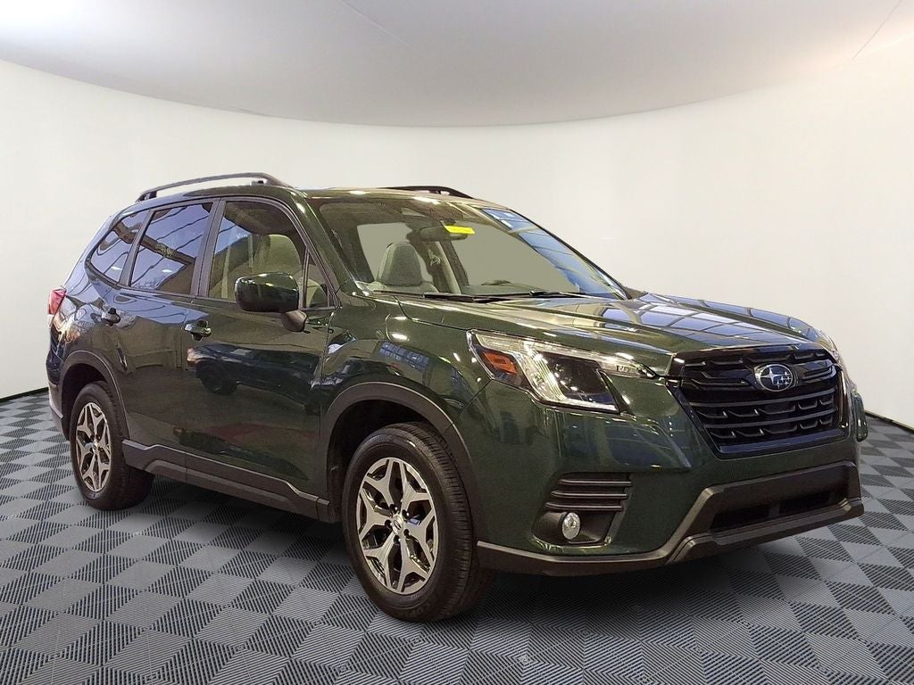 2023 Subaru Forester Premium
