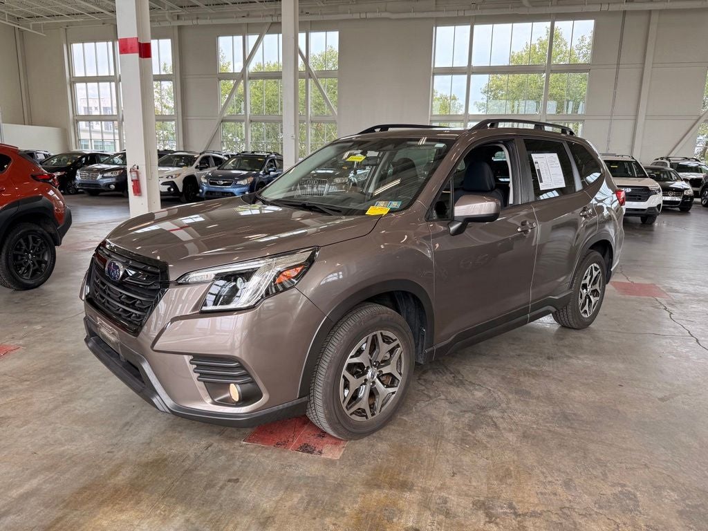 2023 Subaru Forester Premium