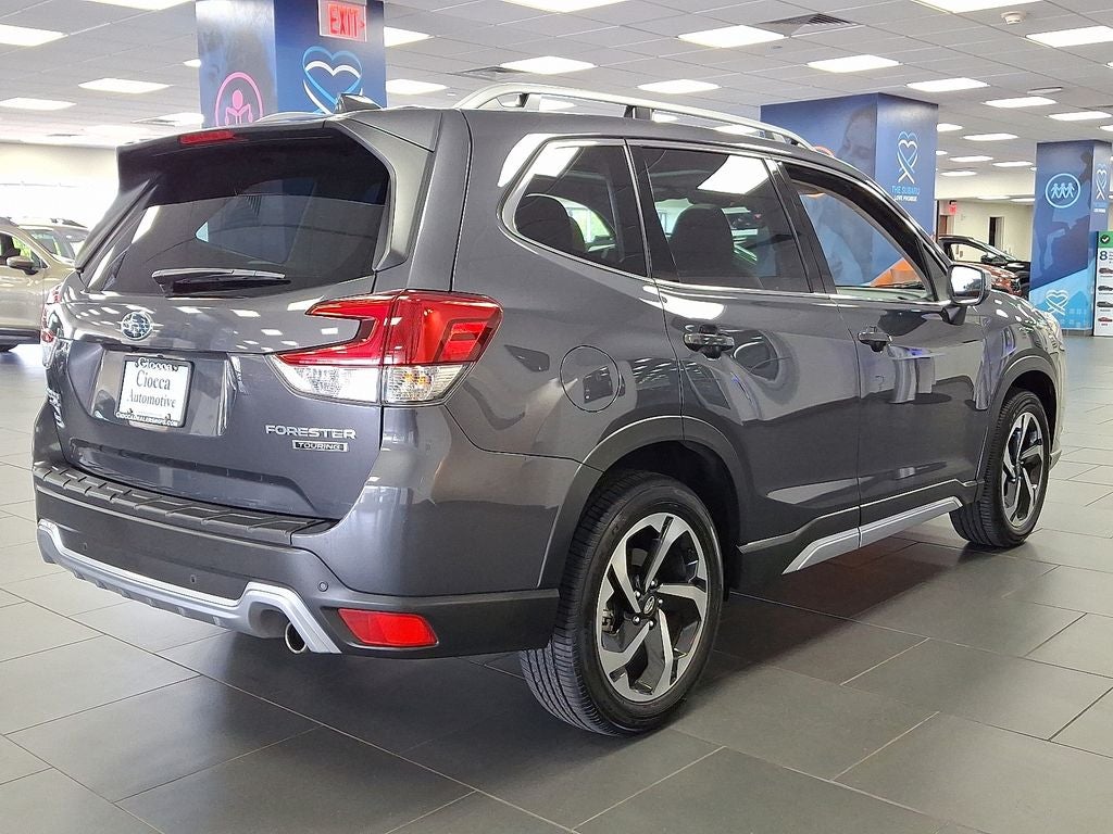 2023 Subaru Forester Touring