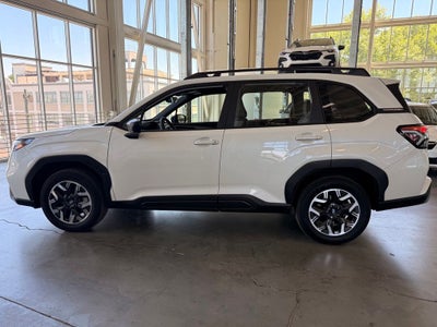 2025 Subaru Forester Base