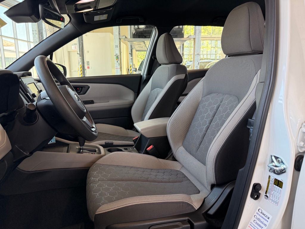 2025 Subaru Forester Base