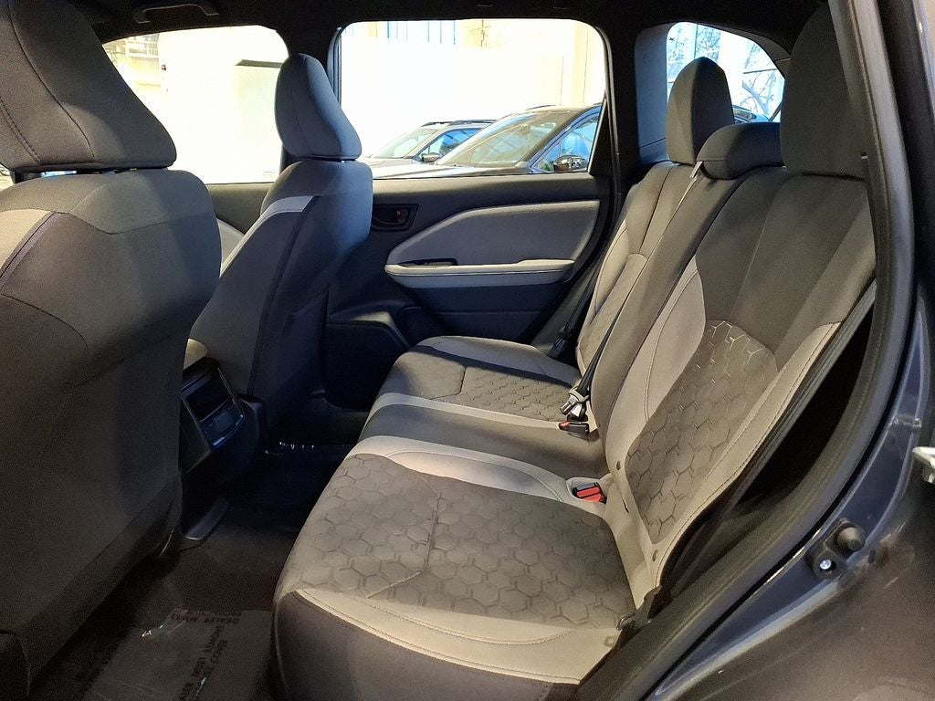 2025 Subaru Forester Base