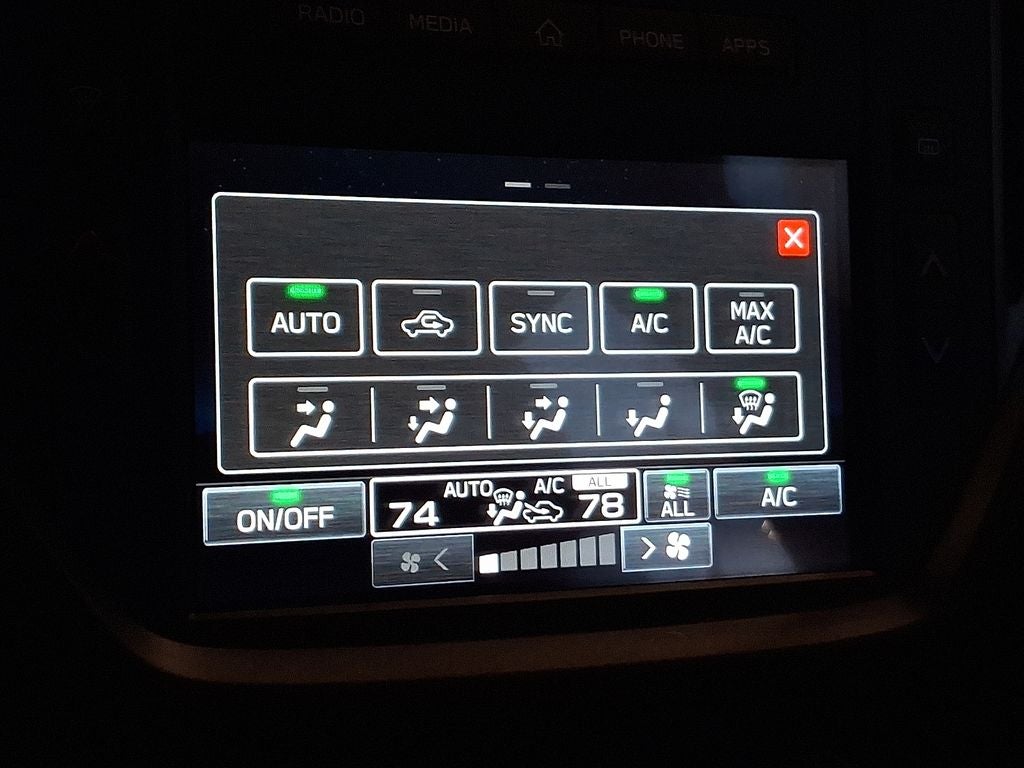 2025 Subaru Forester Base