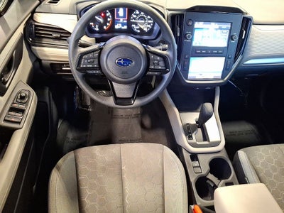 2025 Subaru Forester Base