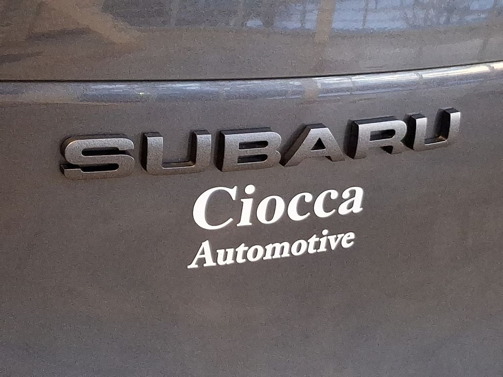 2025 Subaru Forester Base