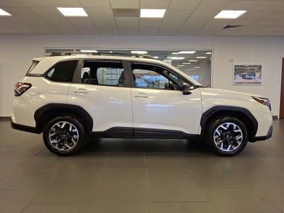2025 Subaru Forester Base