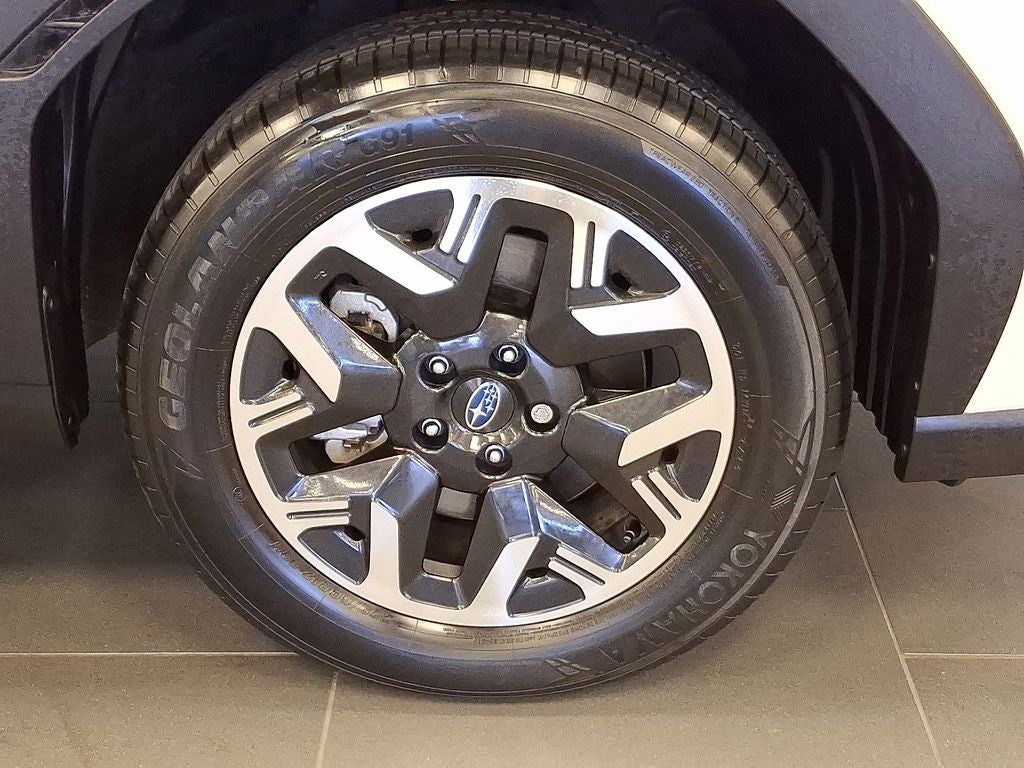 2025 Subaru Forester Base