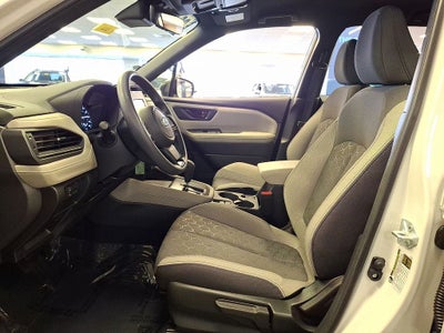 2025 Subaru Forester Base