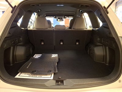 2025 Subaru Forester Base