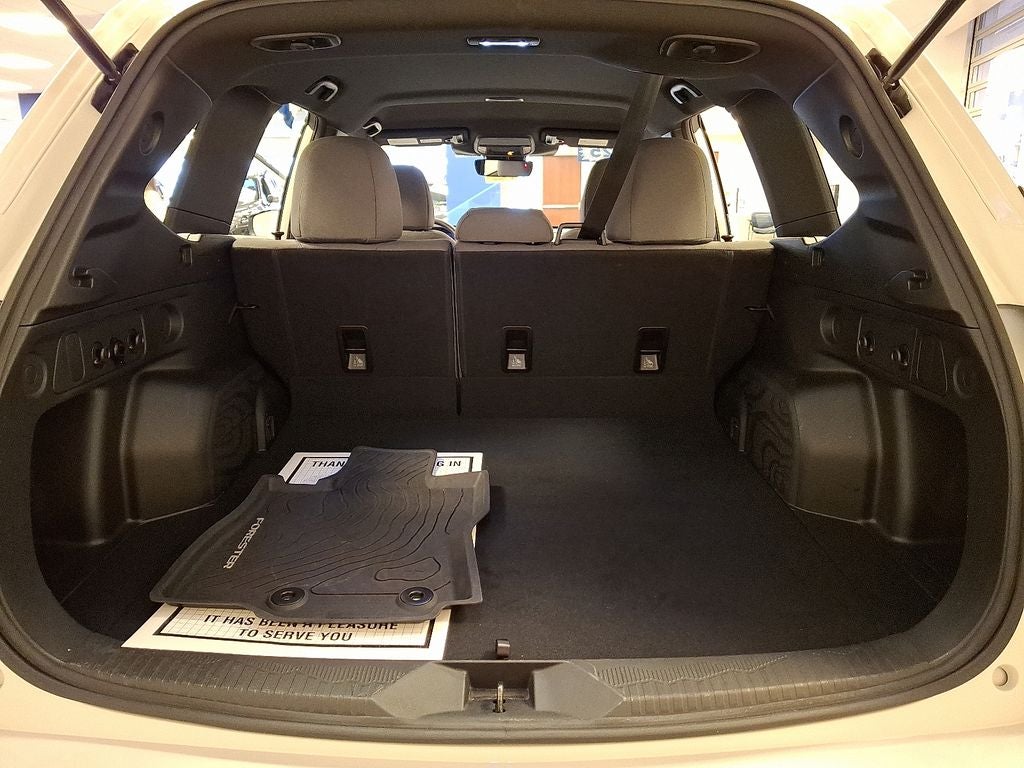 2025 Subaru Forester Base