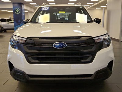 2025 Subaru Forester Base