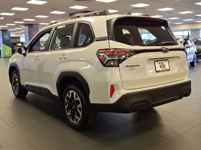 2025 Subaru Forester Base