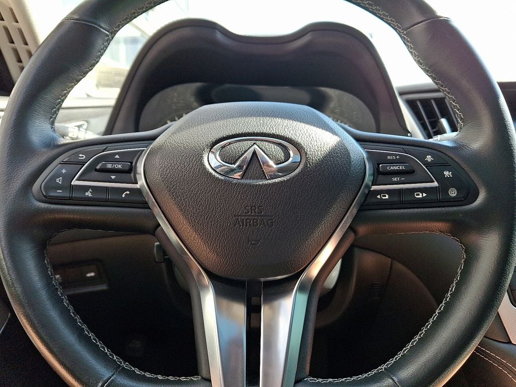 2023 INFINITI Q50 LUXE