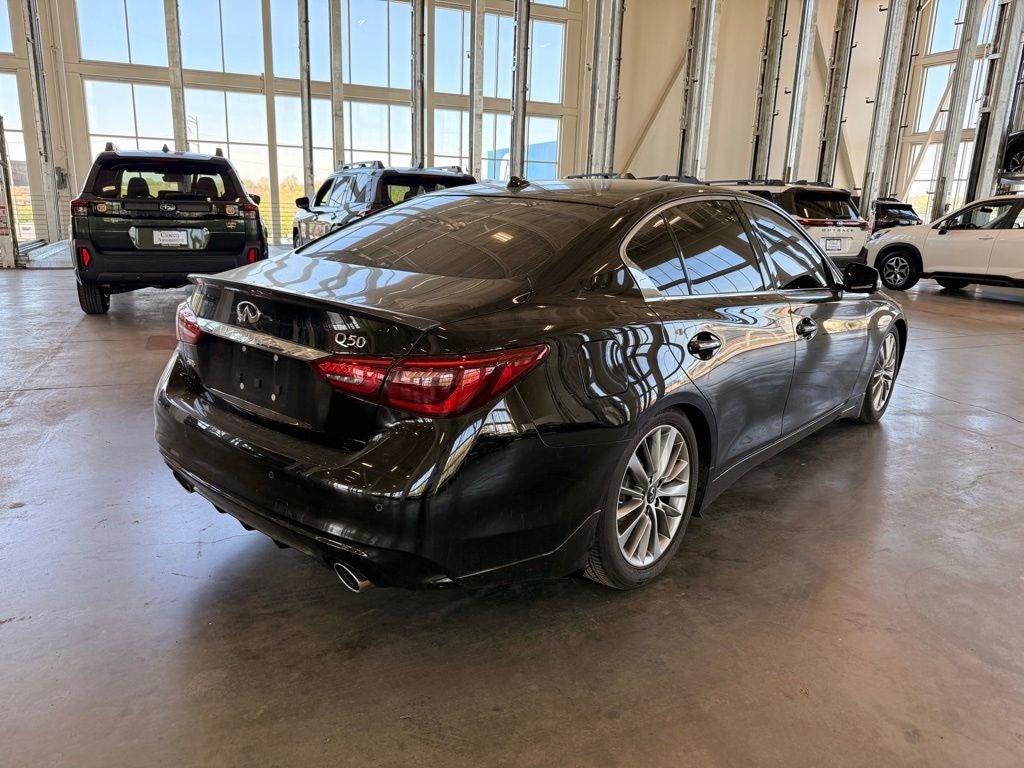 2023 INFINITI Q50 LUXE