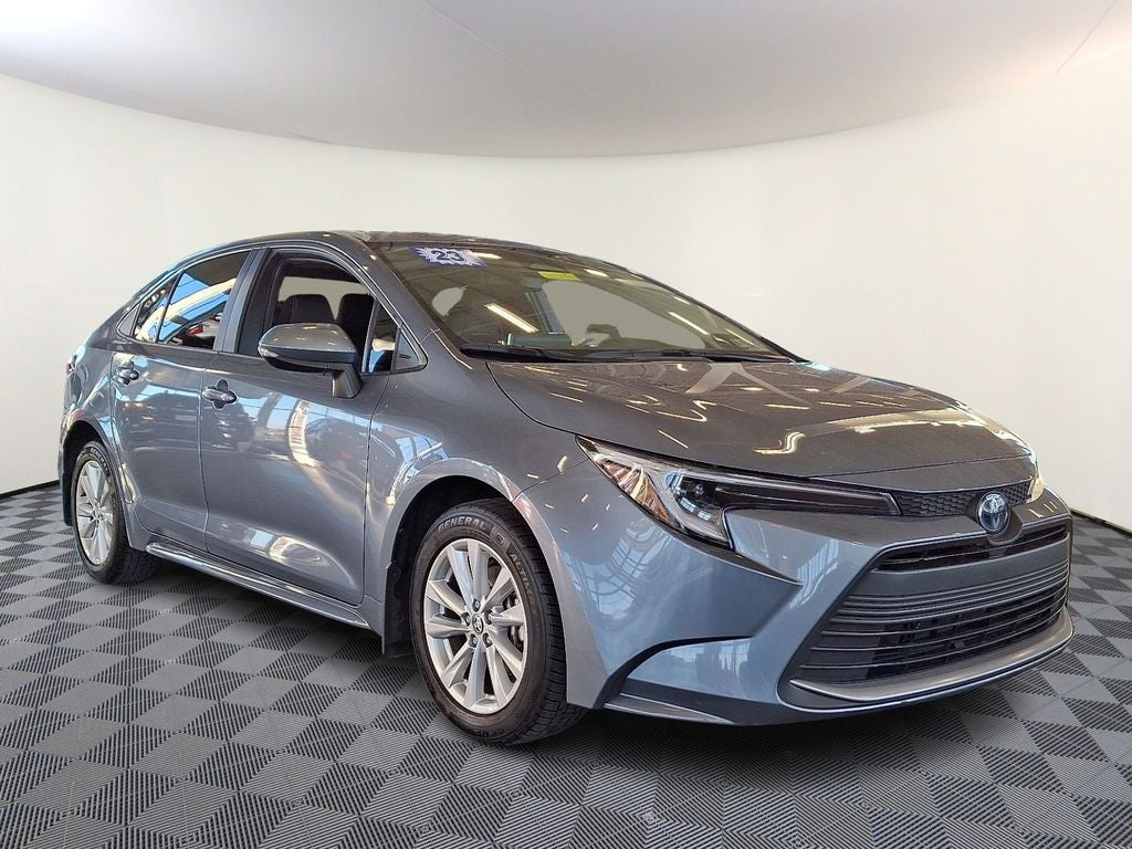 2023 Toyota Corolla Hybrid XLE