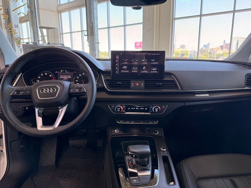 2023 Audi Q5 40 Premium quattro