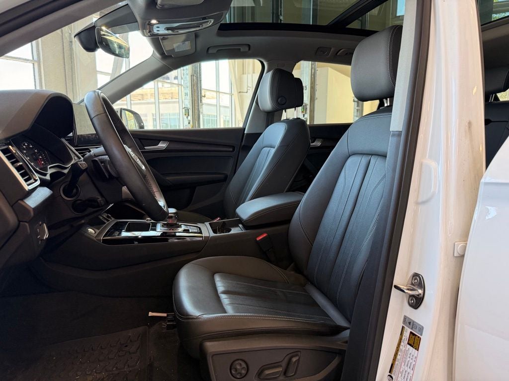 2023 Audi Q5 40 Premium quattro