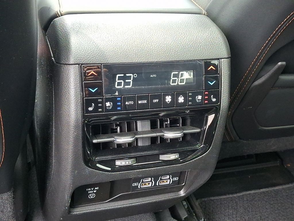 2023 Jeep Grand Cherokee L Summit