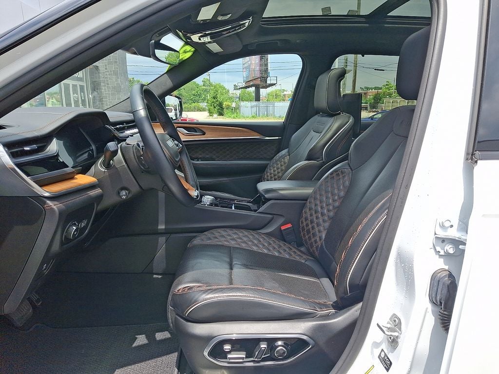 2023 Jeep Grand Cherokee L Summit