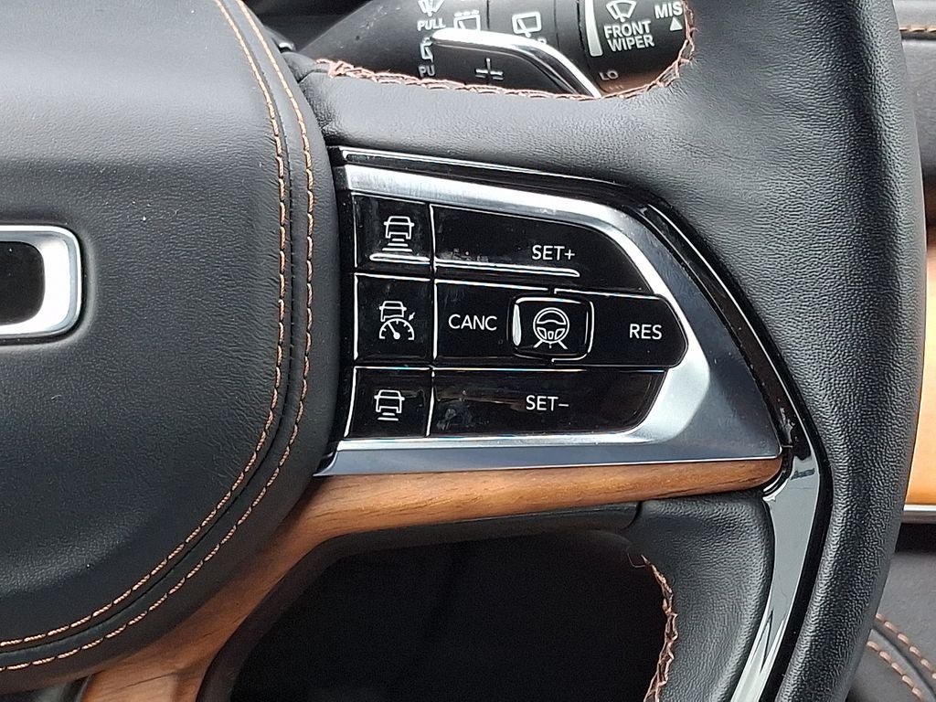 2023 Jeep Grand Cherokee L Summit