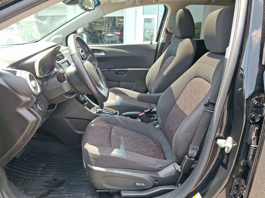 2020 Chevrolet Sonic LT