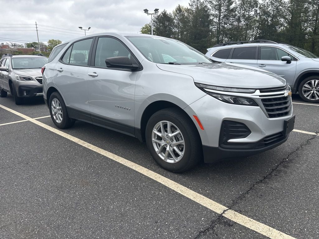 2022 Chevrolet Equinox LS