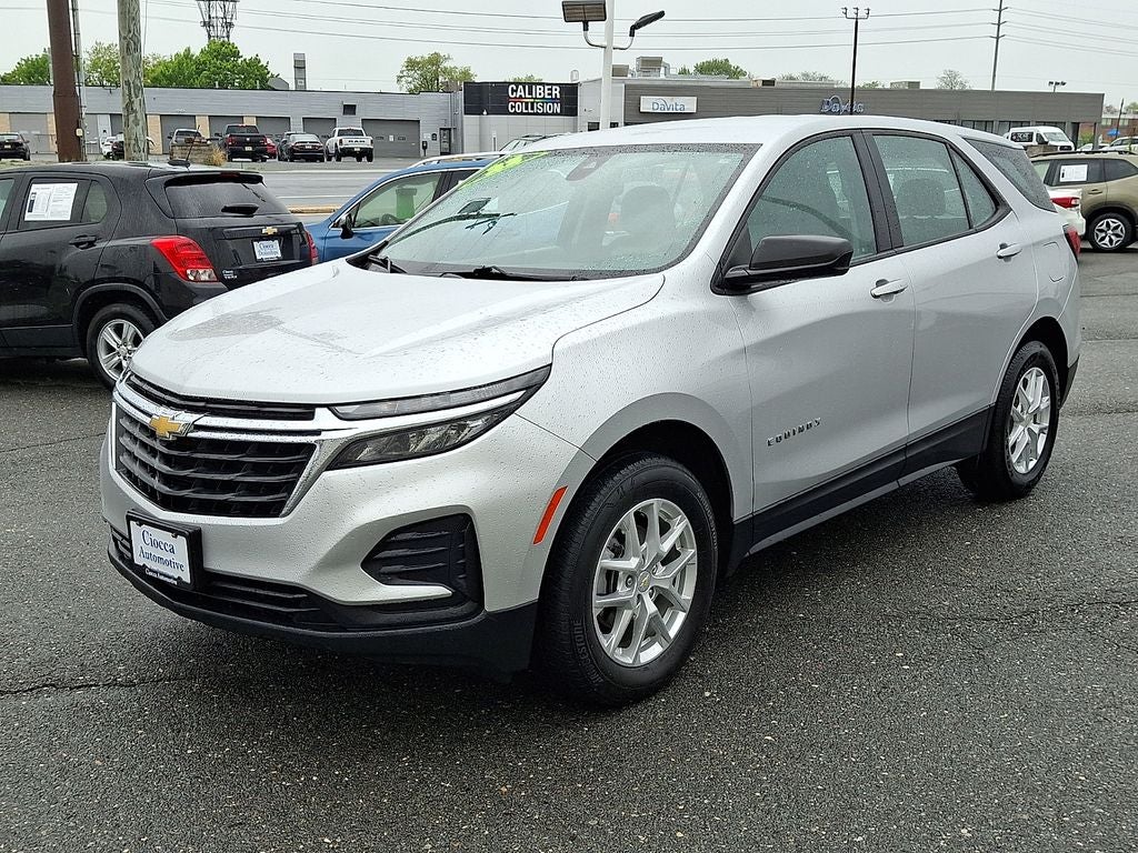 2022 Chevrolet Equinox LS