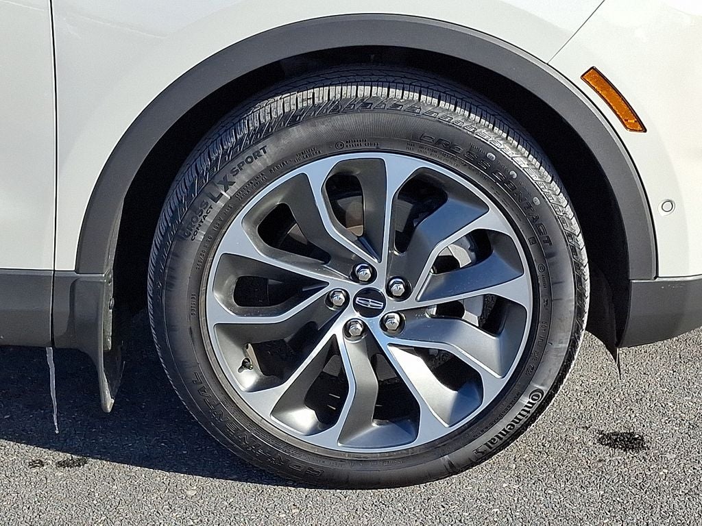 2021 Lincoln Nautilus Reserve