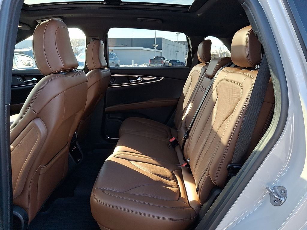 2021 Lincoln Nautilus Reserve