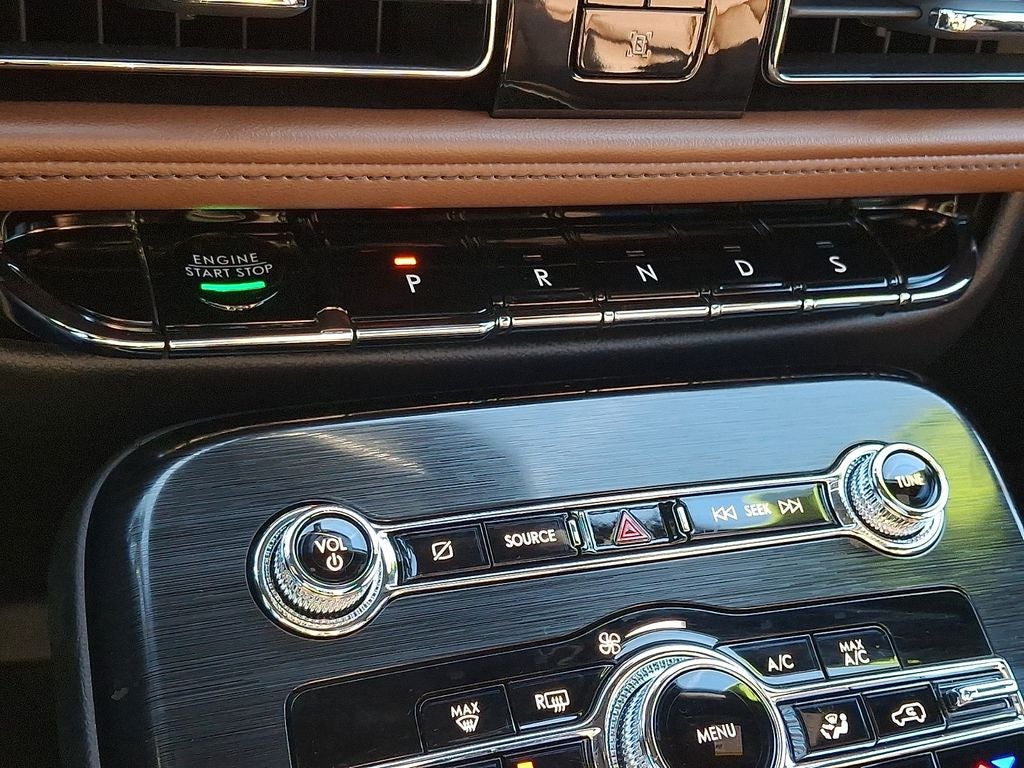 2021 Lincoln Nautilus Reserve