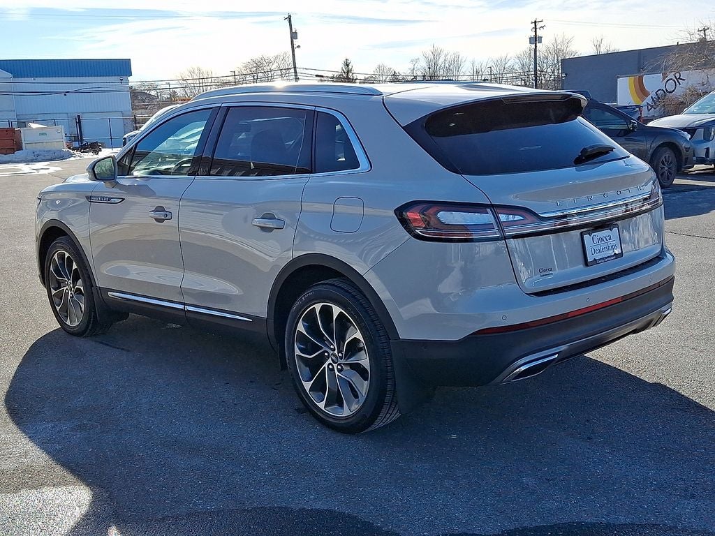 2021 Lincoln Nautilus Reserve