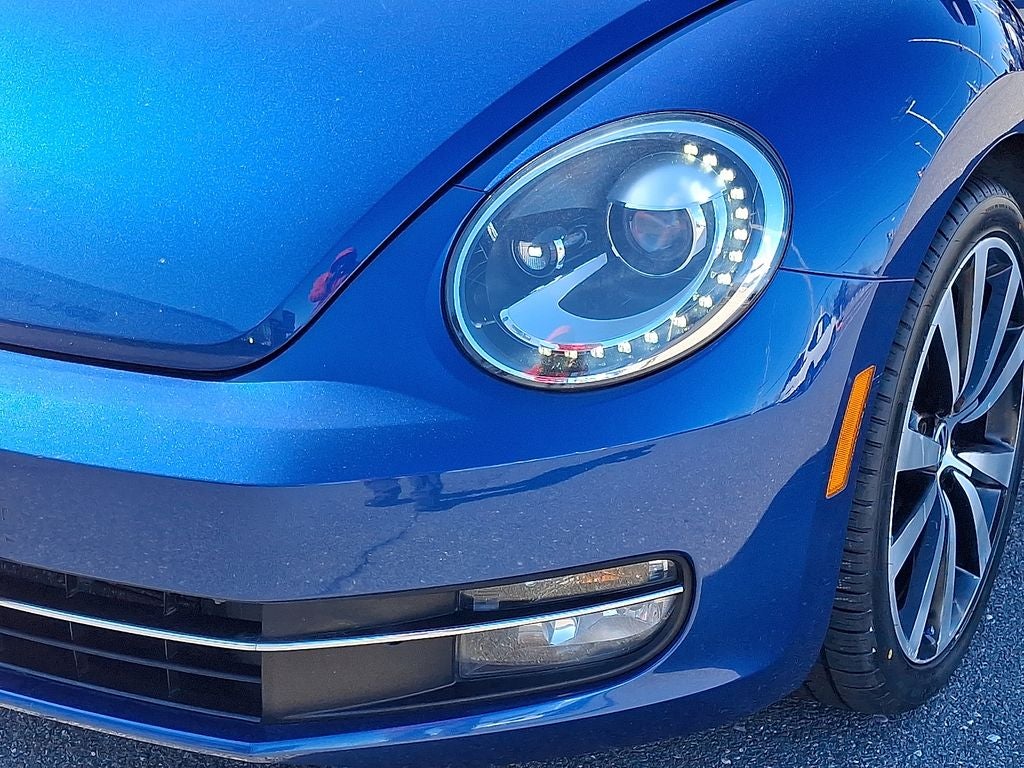 2012 Volkswagen Beetle 2.0 TSi