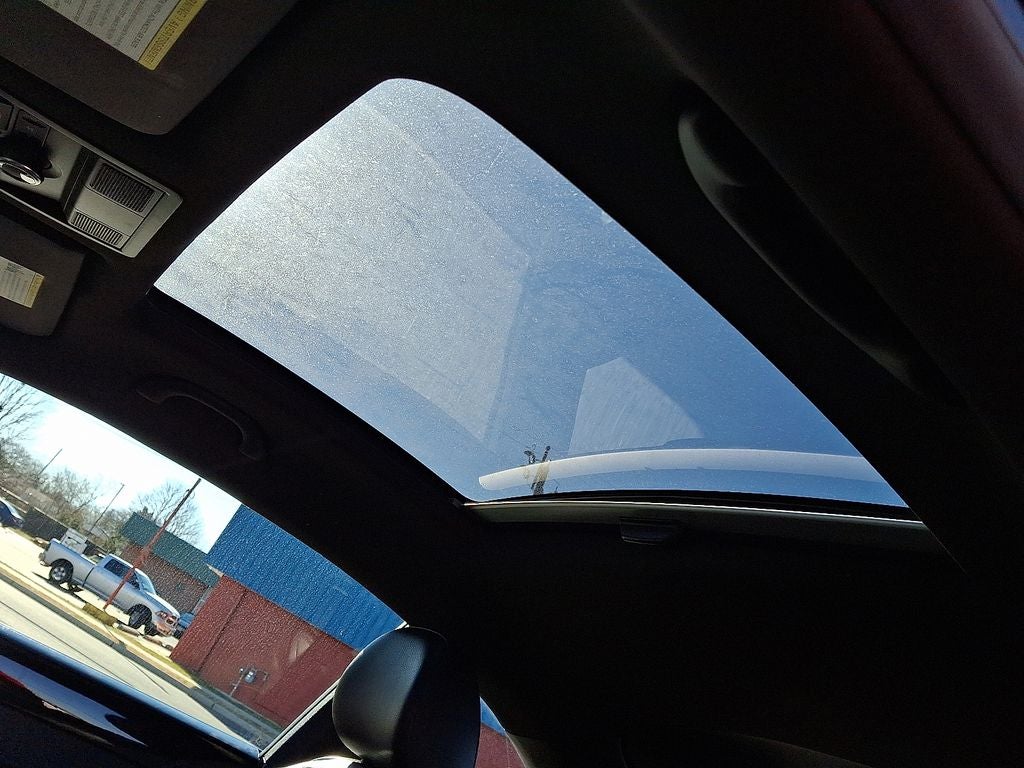 2012 Volkswagen Beetle 2.0 TSi