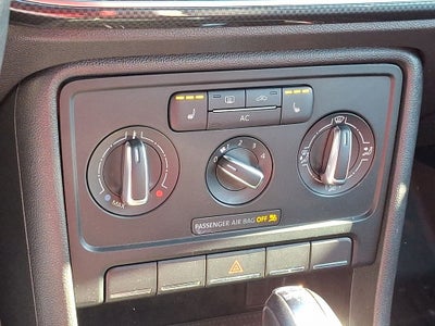 2012 Volkswagen Beetle 2.0 TSi