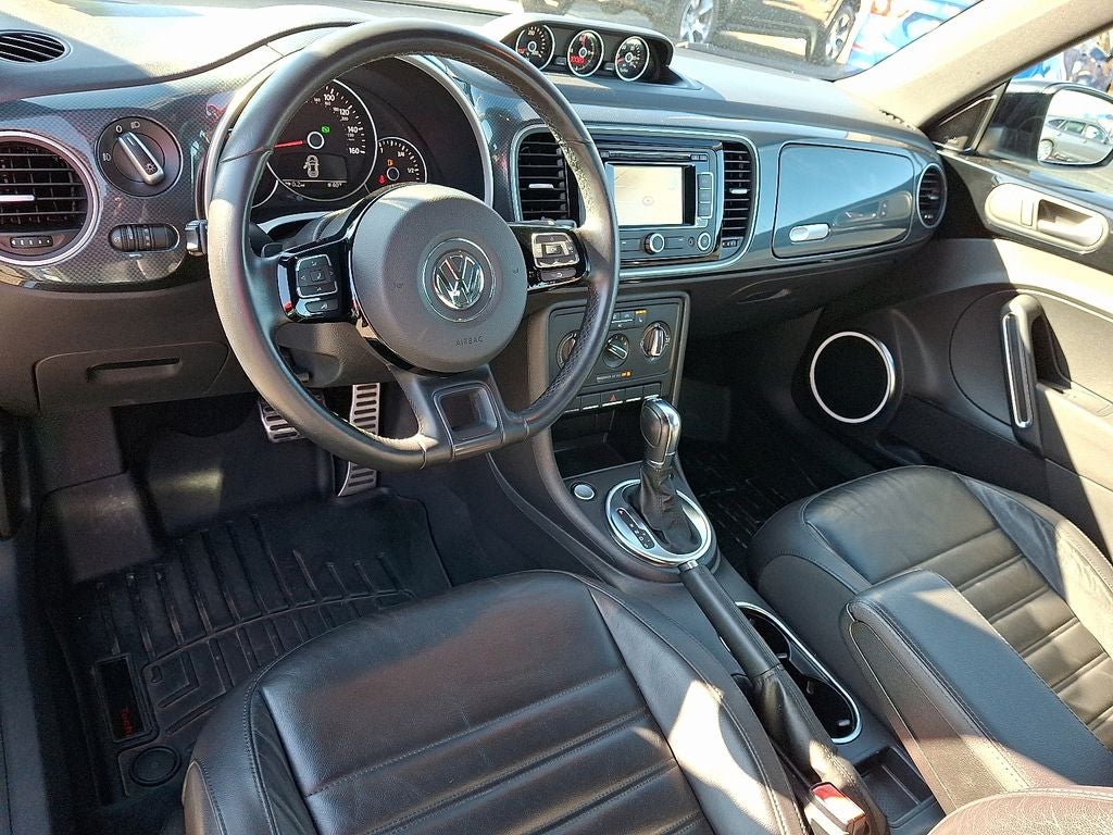 2012 Volkswagen Beetle 2.0 TSi