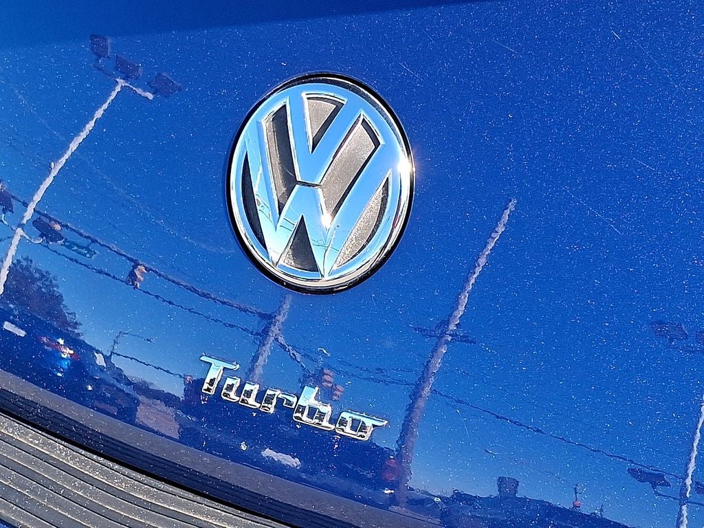 2012 Volkswagen Beetle 2.0 TSi