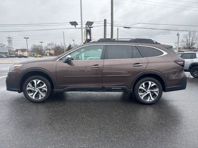 2022 Subaru Outback Touring