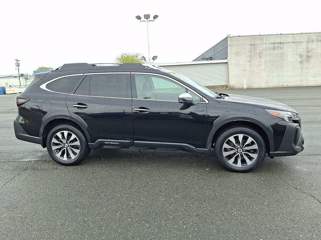 2023 Subaru Outback Touring XT