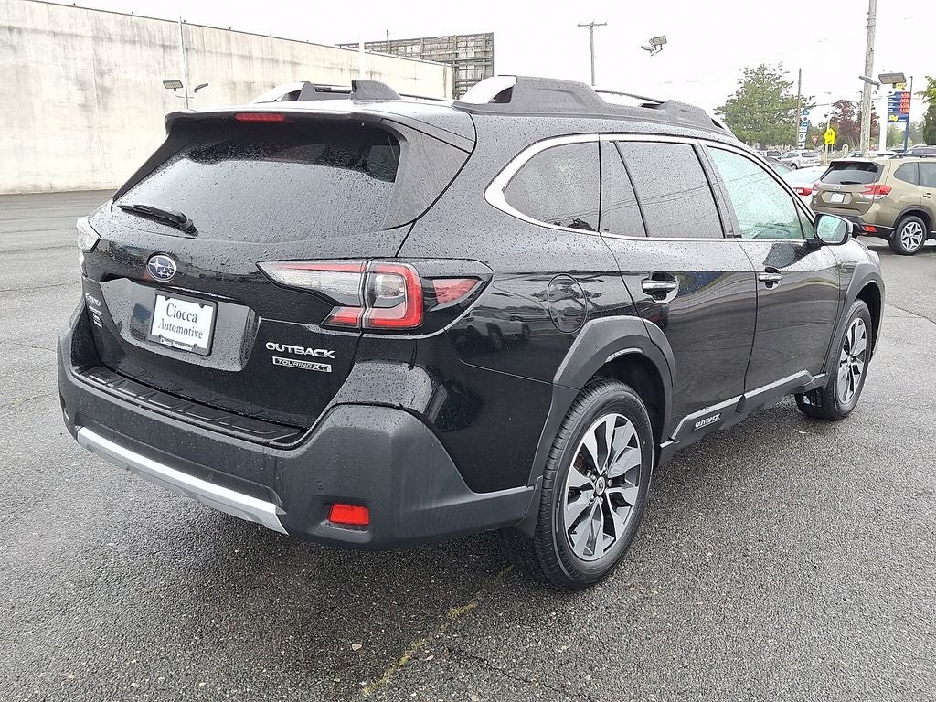 2023 Subaru Outback Touring XT