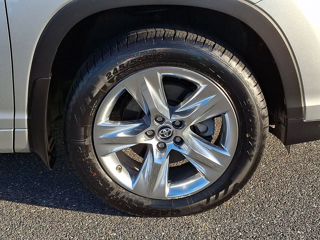 2019 Toyota Highlander Limited Platinum