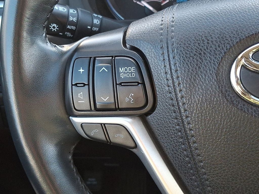 2019 Toyota Highlander Limited Platinum