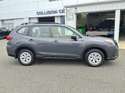 2023 Subaru Forester Base