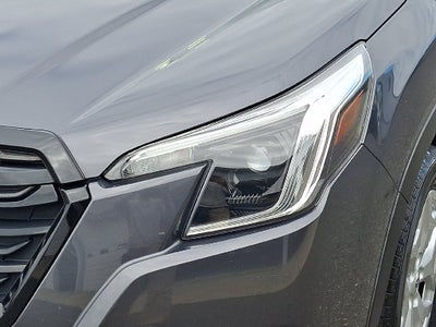 2023 Subaru Forester Base