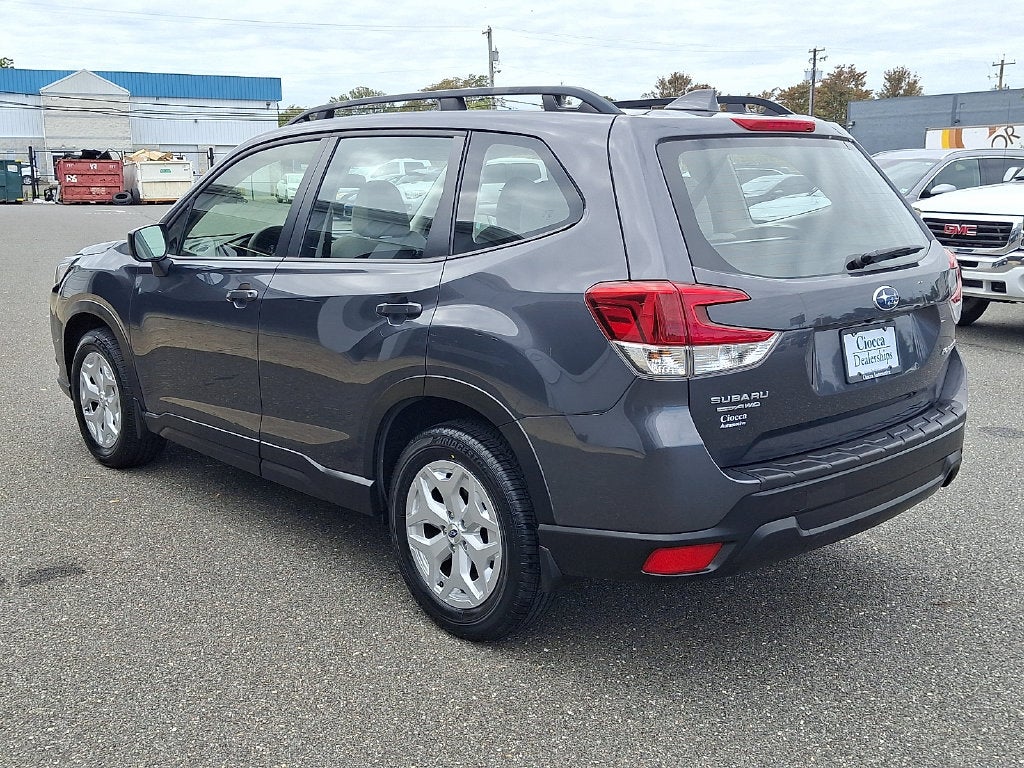 2023 Subaru Forester Base