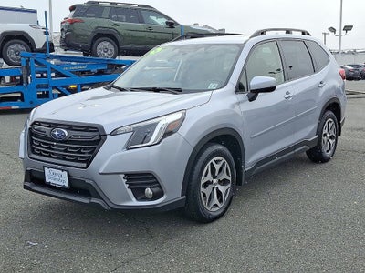2023 Subaru Forester Premium