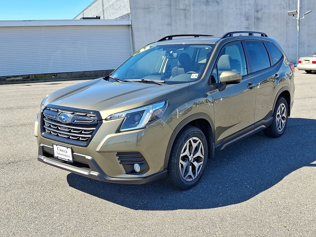 2023 Subaru Forester Premium