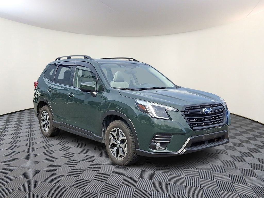 2022 Subaru Forester Premium
