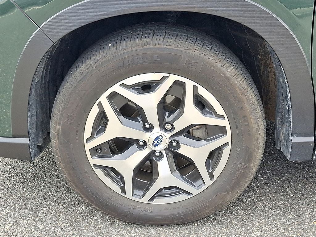 2022 Subaru Forester Premium