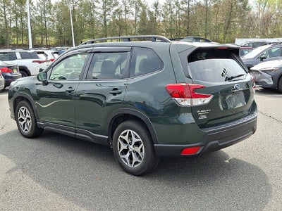 2022 Subaru Forester Premium