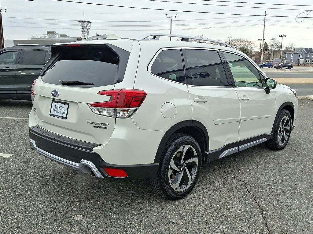 2023 Subaru Forester Touring